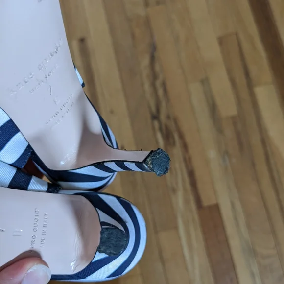 Kate Spade Bow Heels - Picture 8 of 8